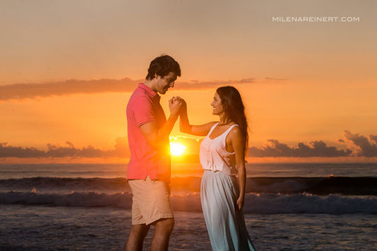 Pre Wedding | Kenia + Fernando | Praia Mole Pre Wedding | Kenia + Fernando | Praia Mole