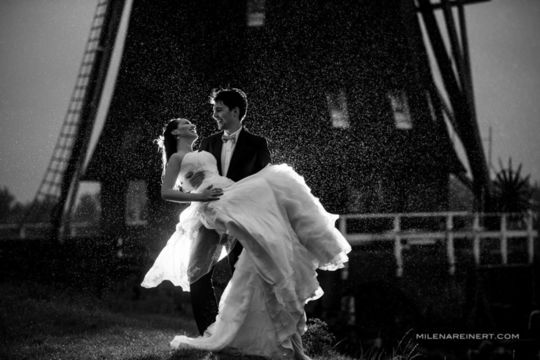 Trash The Dress | Bia + Cícero | Kinderdijk - Holanda Trash The Dress | Bia + Cícero | Kinderdijk - Holanda