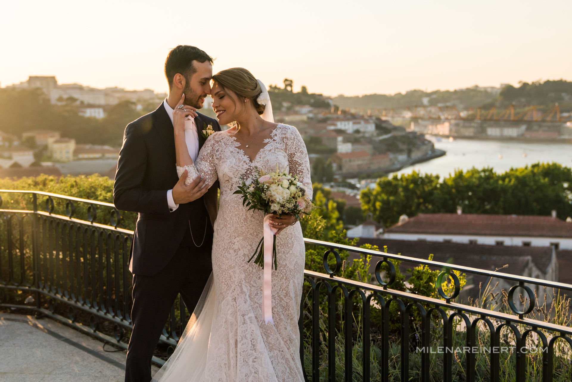 Foto Wedding | Luana + Hyron | Vila Rica - Portugal Foto Wedding | Luana + Hyron | Vila Rica - Portugal - Imagem 60