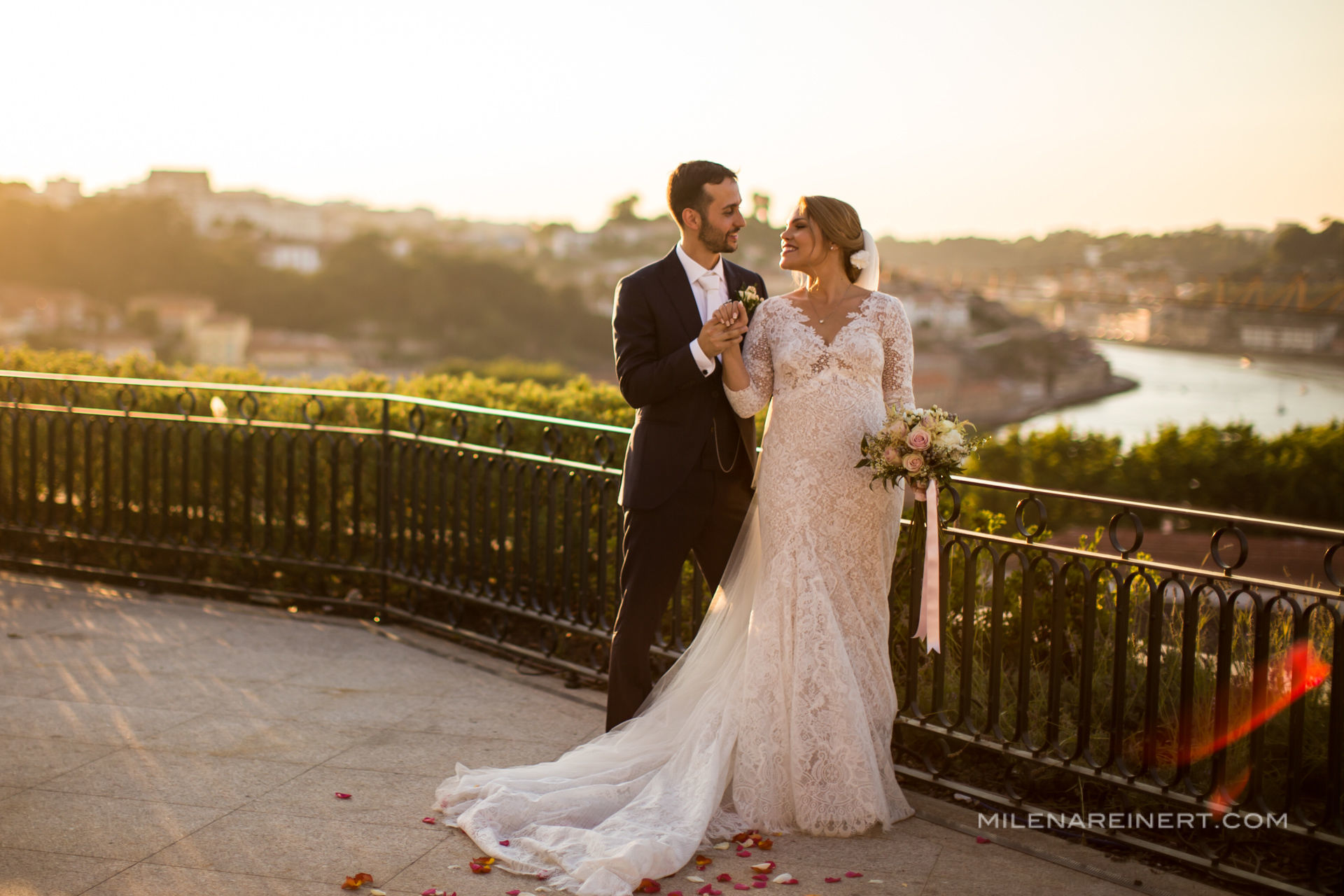 Foto Wedding | Luana + Hyron | Vila Rica - Portugal Foto Wedding | Luana + Hyron | Vila Rica - Portugal - Imagem 61