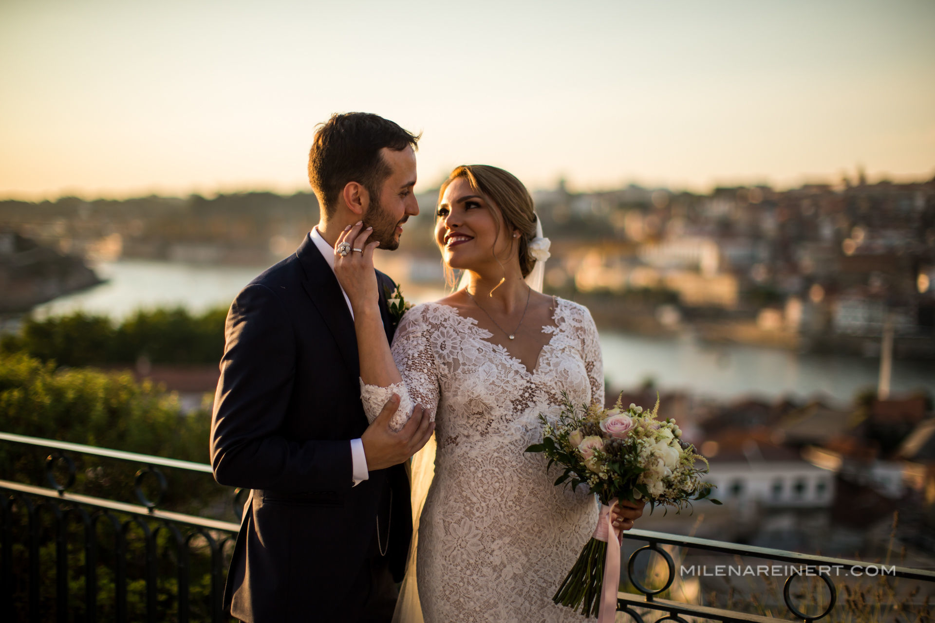 Foto Wedding | Luana + Hyron | Vila Rica - Portugal Foto Wedding | Luana + Hyron | Vila Rica - Portugal - Imagem 70