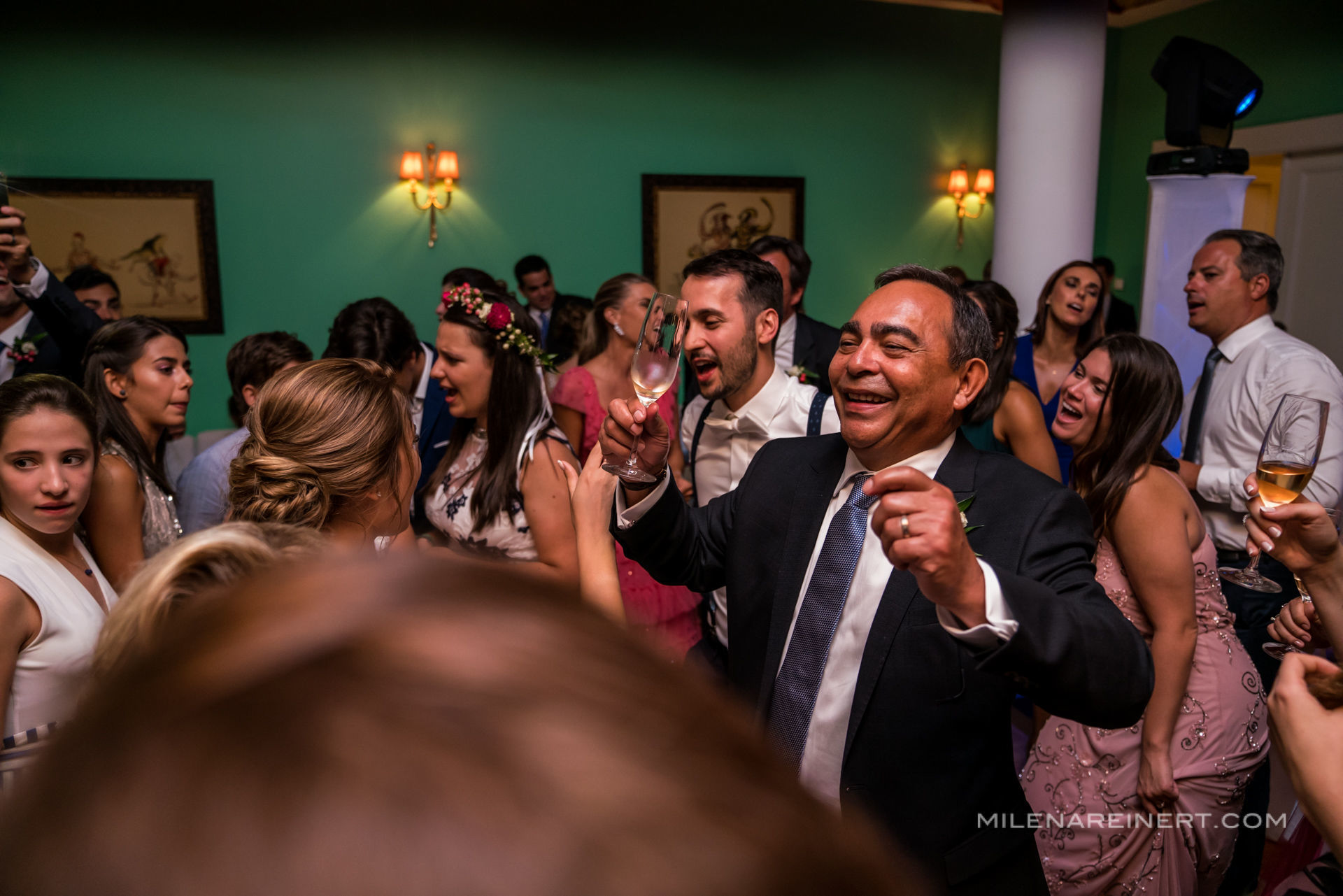 Foto Wedding | Luana + Hyron | Vila Rica - Portugal Foto Wedding | Luana + Hyron | Vila Rica - Portugal - Imagem 82