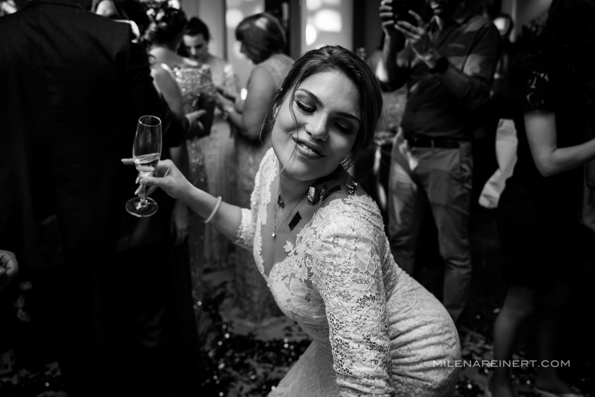 Foto Wedding | Luana + Hyron | Vila Rica - Portugal Foto Wedding | Luana + Hyron | Vila Rica - Portugal - Imagem 90