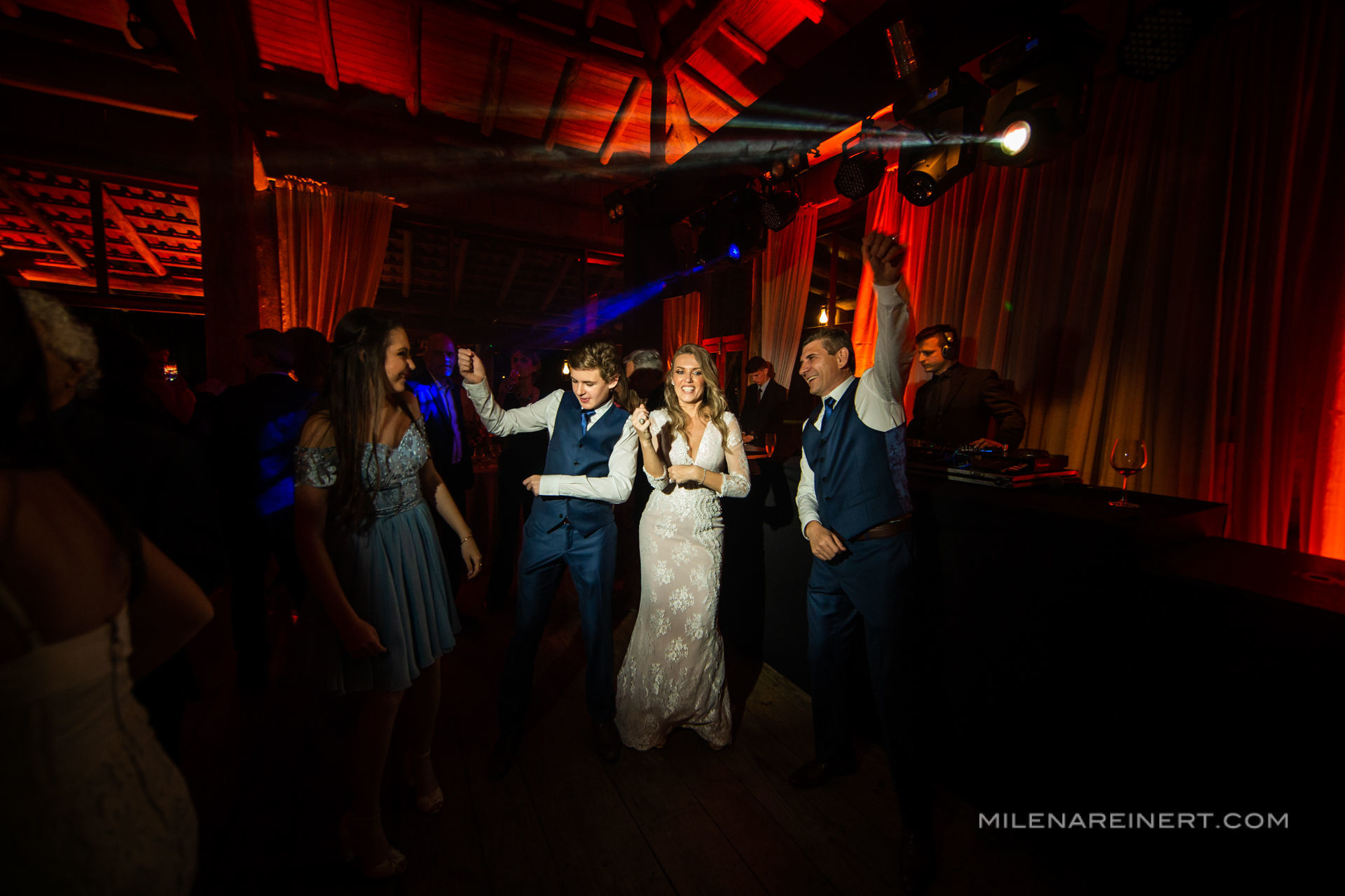 Foto Fotografia de Bodas | Patrícia + Gelson | Blumenau Foto Fotografia de Bodas | Patrícia + Gelson | Blumenau - Imagem 61