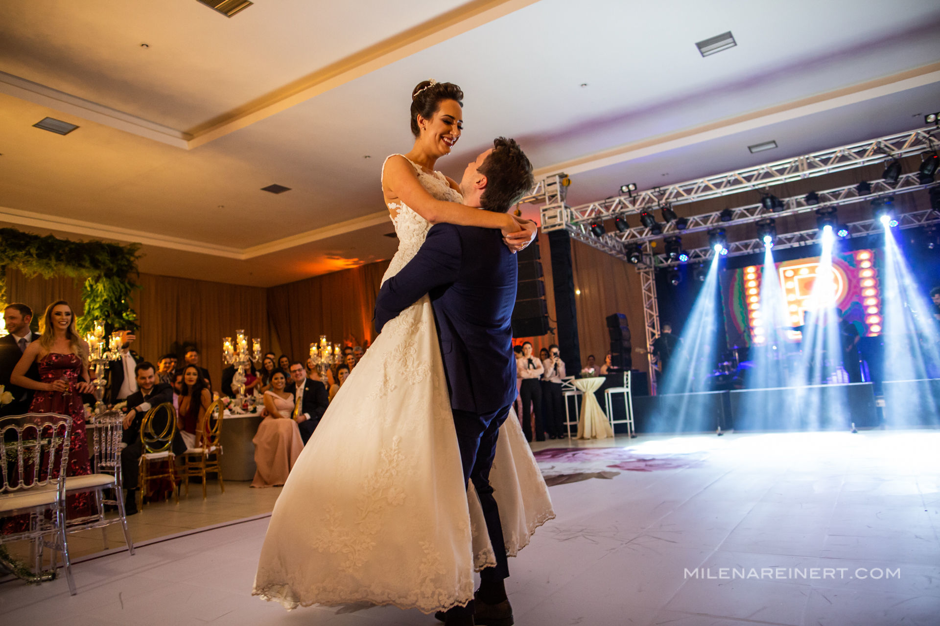 Foto Casamento em Chapecó | Berthy + Samuel Foto Casamento em Chapecó | Berthy + Samuel - Imagem 75