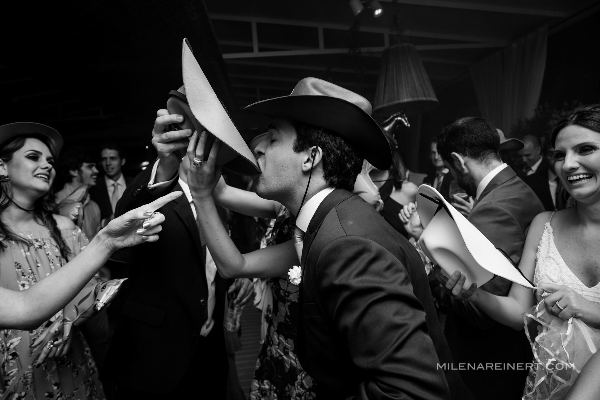 Foto Fotografia de Casamento Florianópolis | Eduarda + João Foto Fotografia de Casamento Florianópolis | Eduarda + João - Imagem 90