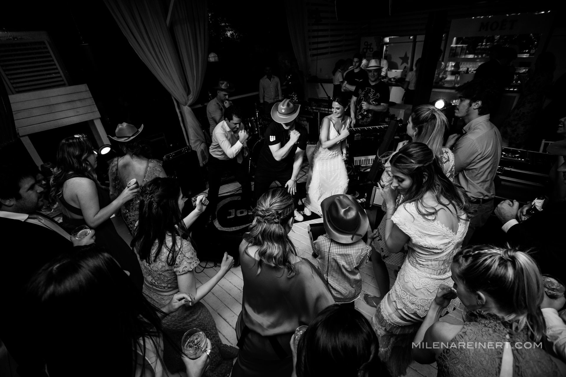 Foto Fotografia de Casamento Florianópolis | Eduarda + João Foto Fotografia de Casamento Florianópolis | Eduarda + João - Imagem 98