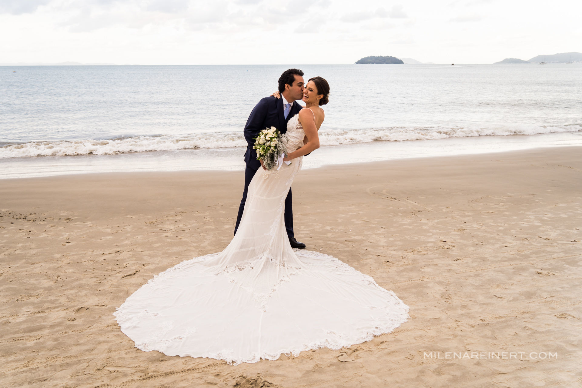 Foto Fotografia de Casamento Florianópolis | Eduarda + João Foto Fotografia de Casamento Florianópolis | Eduarda + João - Imagem 53