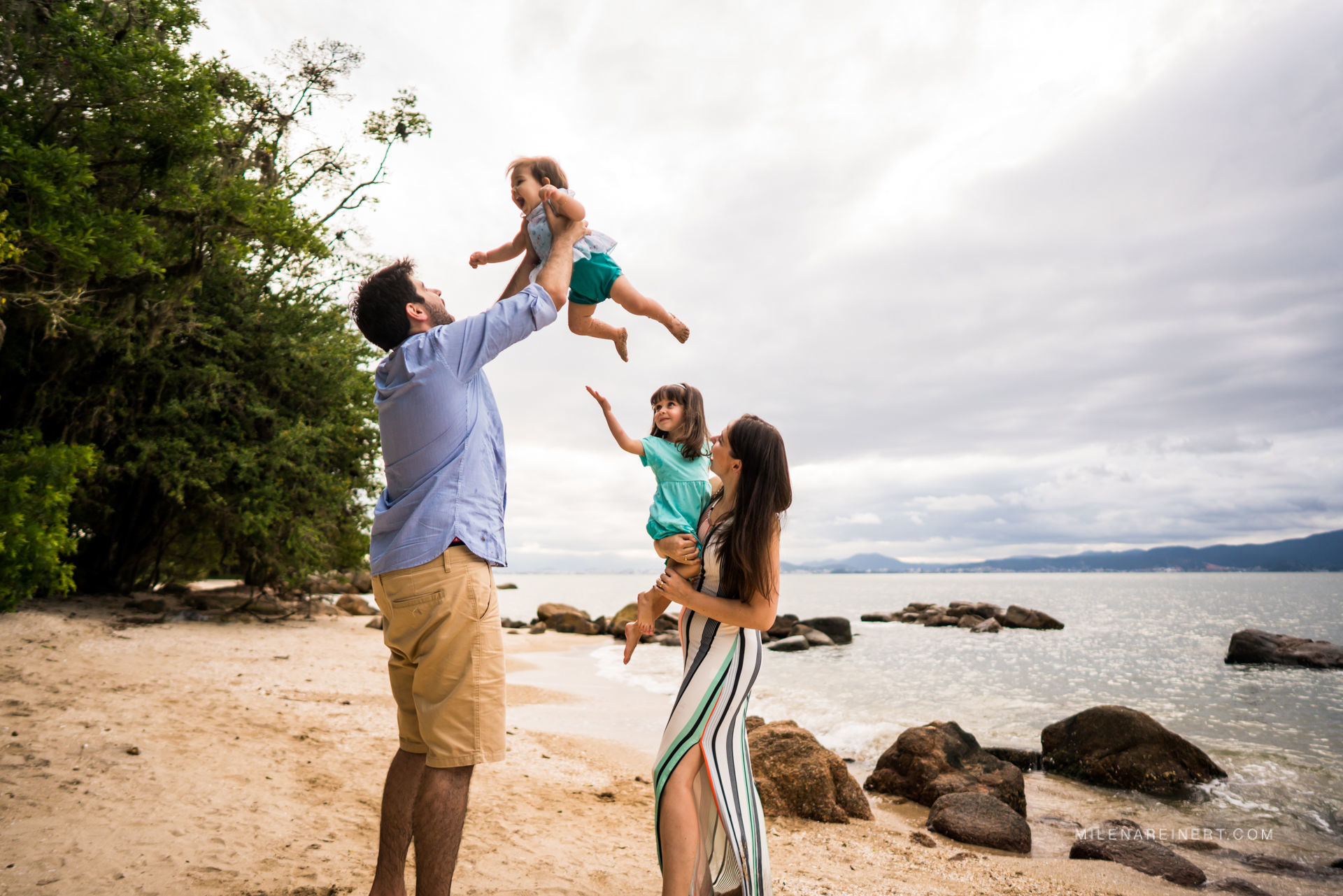 Foto Sessão Família | Maylla + Thiago + Gabi + Leticia Foto Sessão Família | Maylla + Thiago + Gabi + Leticia - Imagem 16