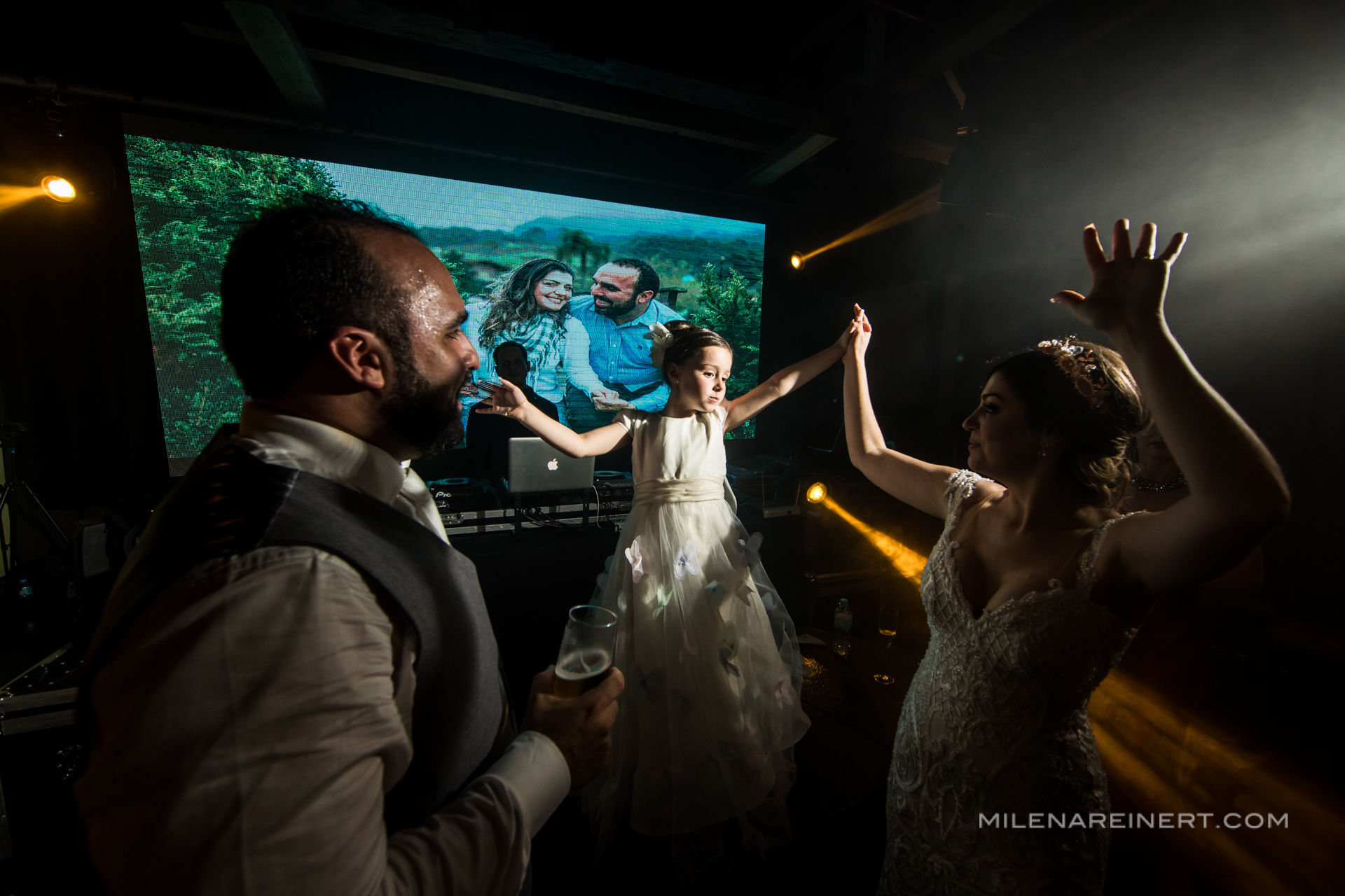 Foto Fotografia de Casamento Vale dos Ventos | Dani + Gustavo Foto Fotografia de Casamento Vale dos Ventos | Dani + Gustavo - Imagem 88