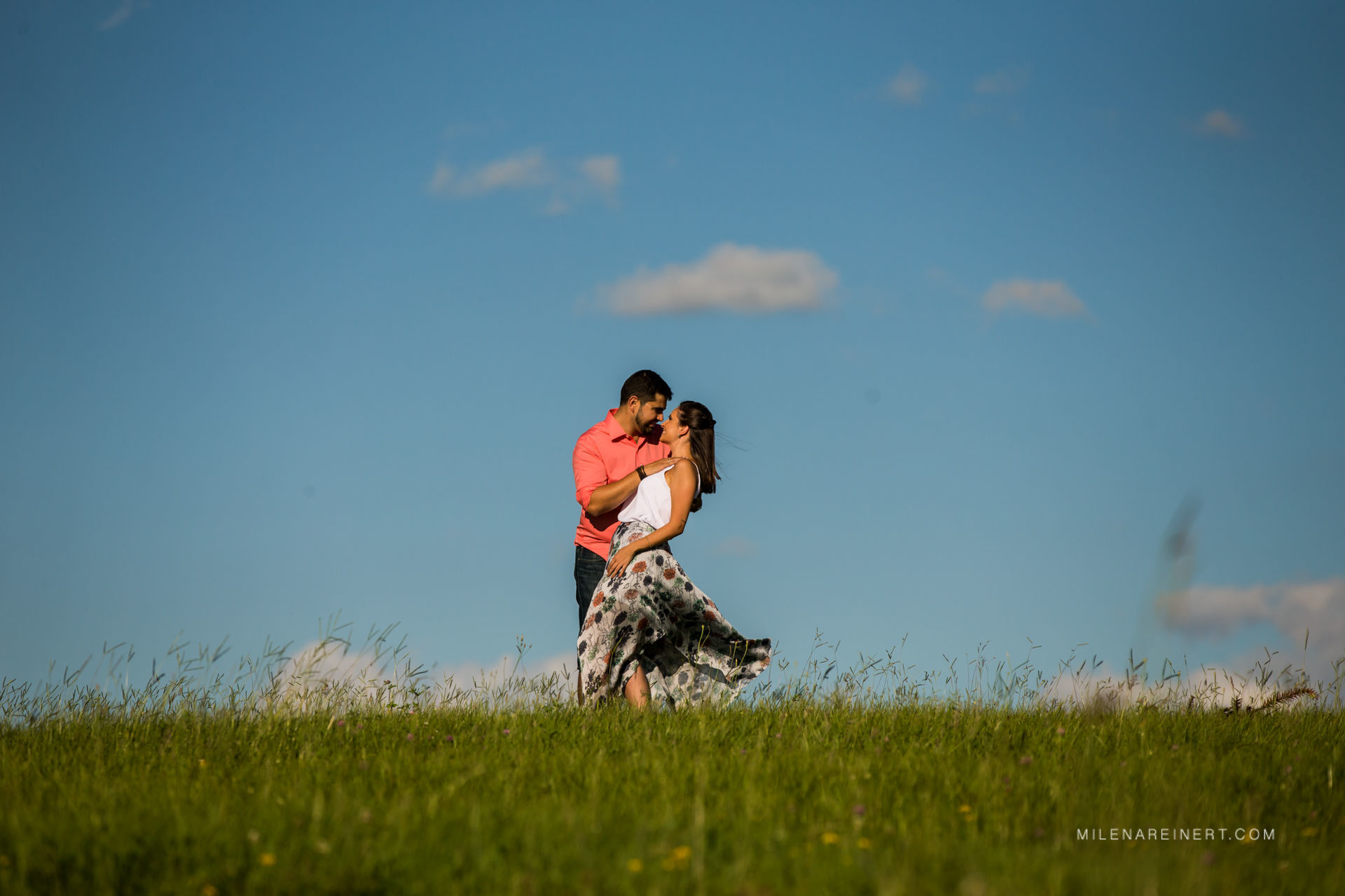 Foto Ensaio Pré Casamento | Júlia + Mário | Vinícola Thera Foto Ensaio Pré Casamento | Júlia + Mário | Vinícola Thera - Imagem 12
