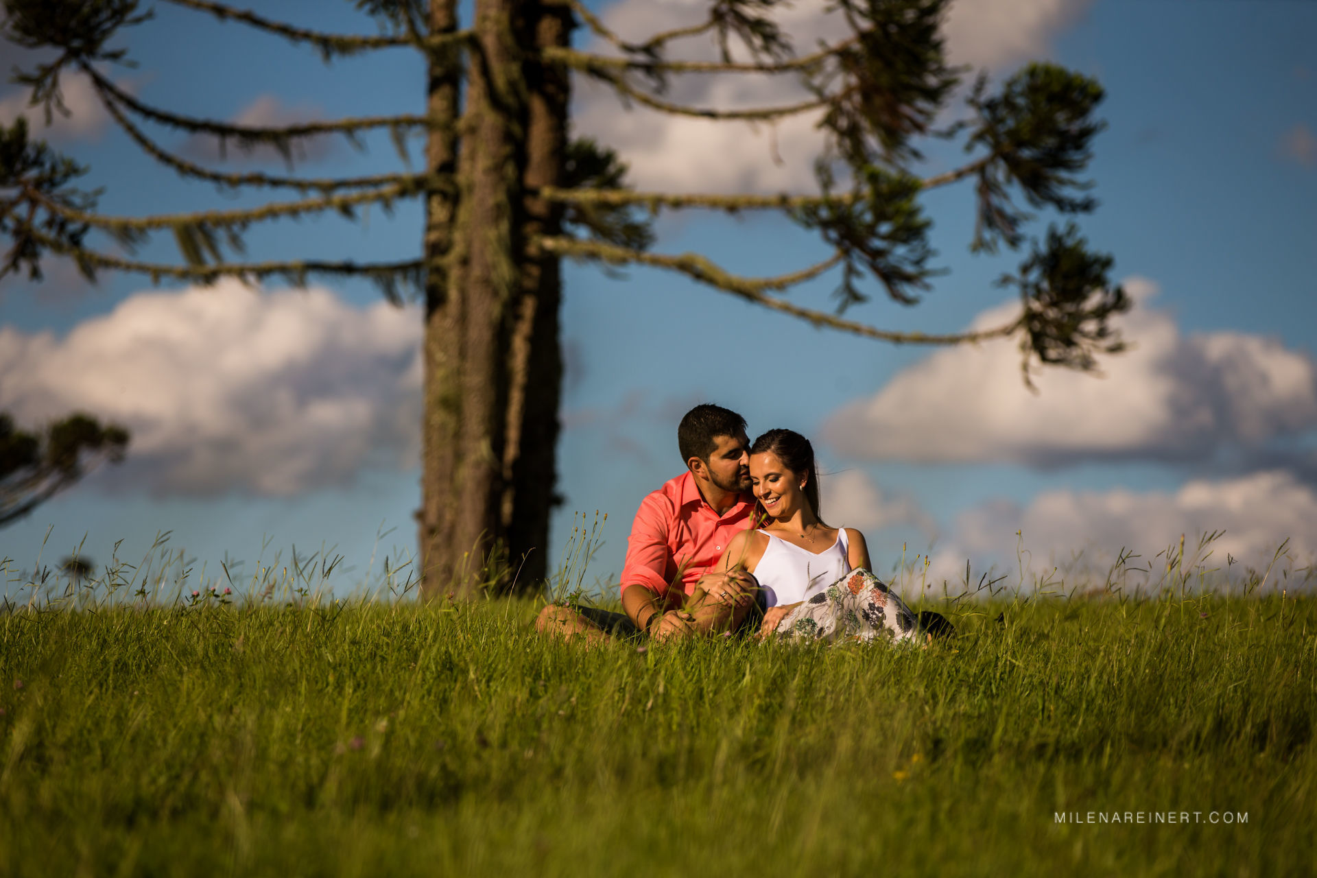 Foto Ensaio Pré Casamento | Júlia + Mário | Vinícola Thera Foto Ensaio Pré Casamento | Júlia + Mário | Vinícola Thera - Imagem 16