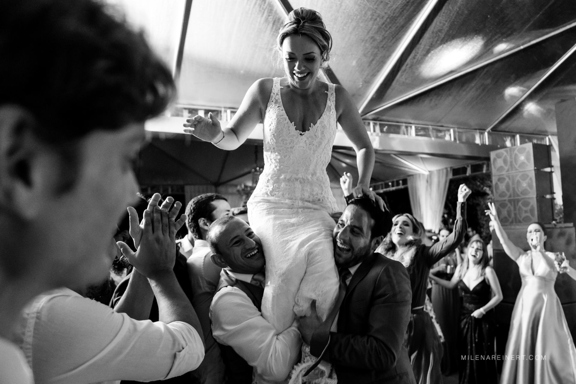 Foto Fotografia de Casamento Florianópolis | Ana + Thiago Foto Fotografia de Casamento Florianópolis | Ana + Thiago - Imagem 85