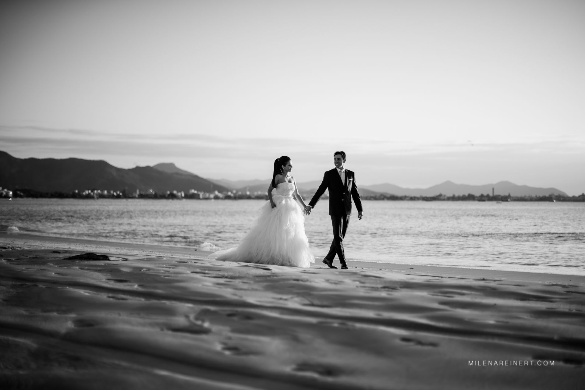 Foto Fotografia de Casamento | Rafaela + Adilson | Florianópolis Foto Fotografia de Casamento | Rafaela + Adilson | Florianópolis - Imagem 54