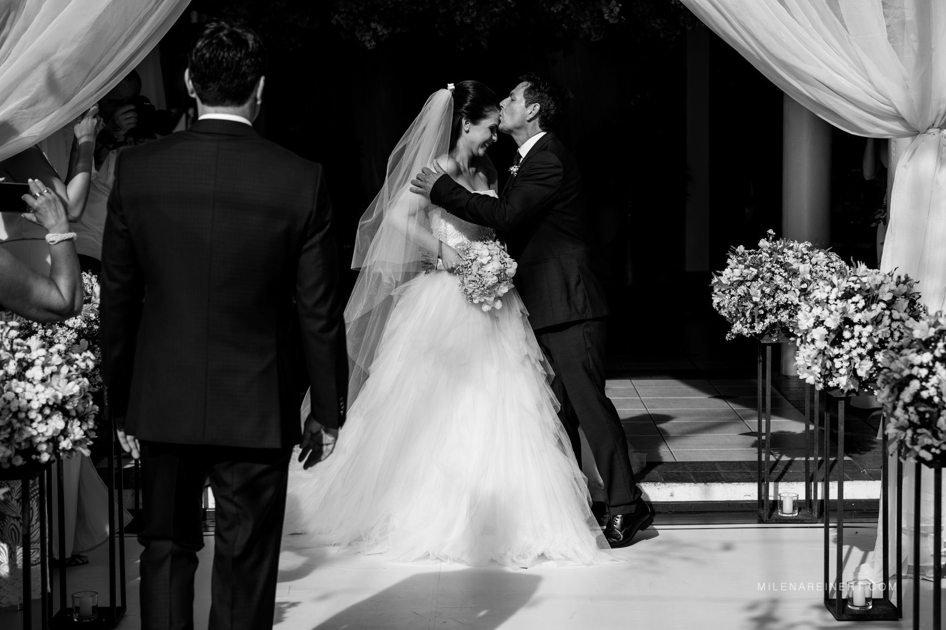 Foto Fotografia de Casamento | Rafaela + Adilson | Florianópolis Foto Fotografia de Casamento | Rafaela + Adilson | Florianópolis - Imagem 20
