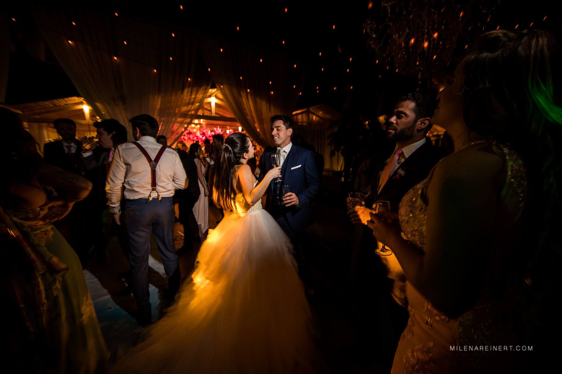 Foto Fotografia de Casamento | Rafaela + Adilson | Florianópolis Foto Fotografia de Casamento | Rafaela + Adilson | Florianópolis - Imagem 85