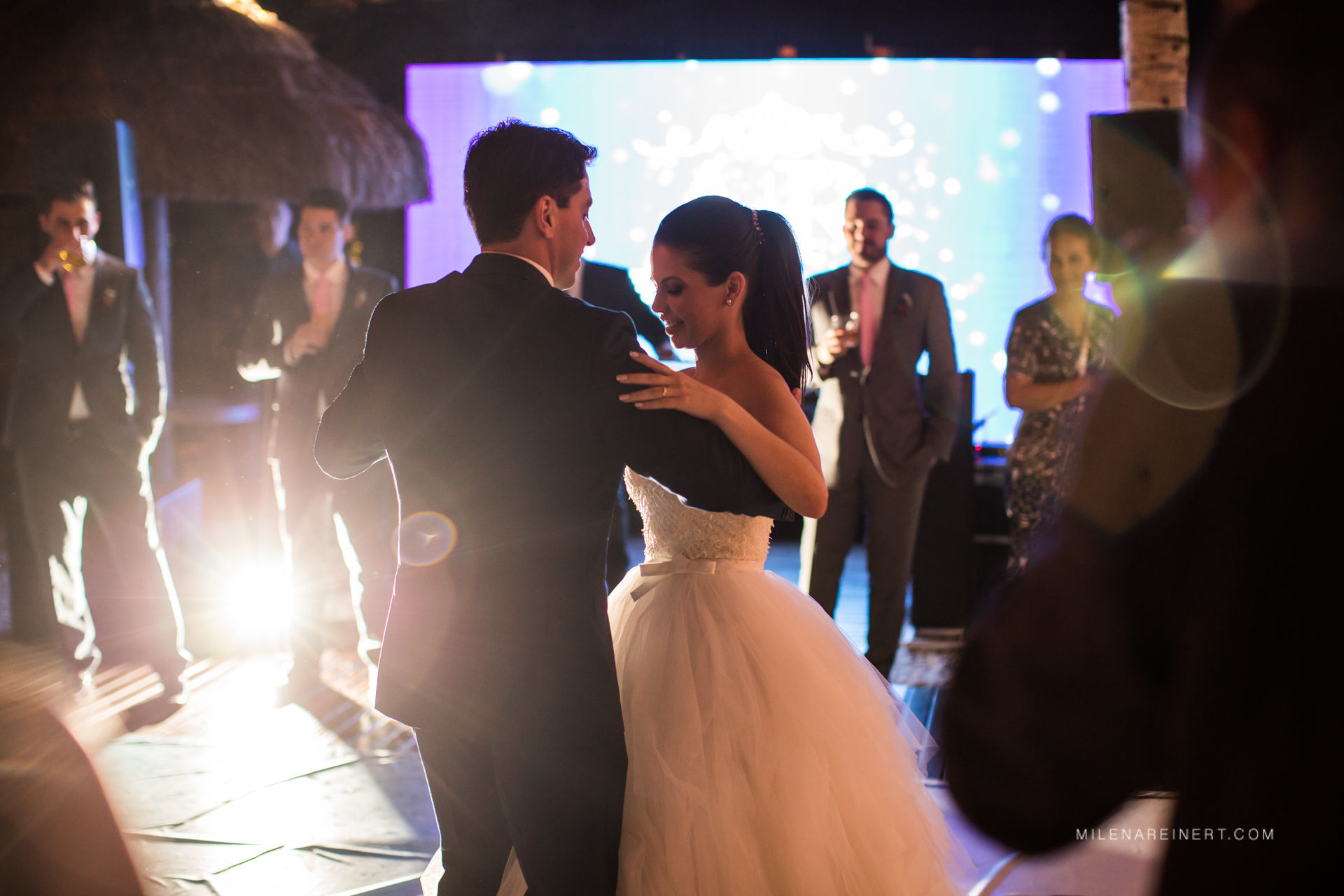 Foto Fotografia de Casamento | Rafaela + Adilson | Florianópolis Foto Fotografia de Casamento | Rafaela + Adilson | Florianópolis - Imagem 80