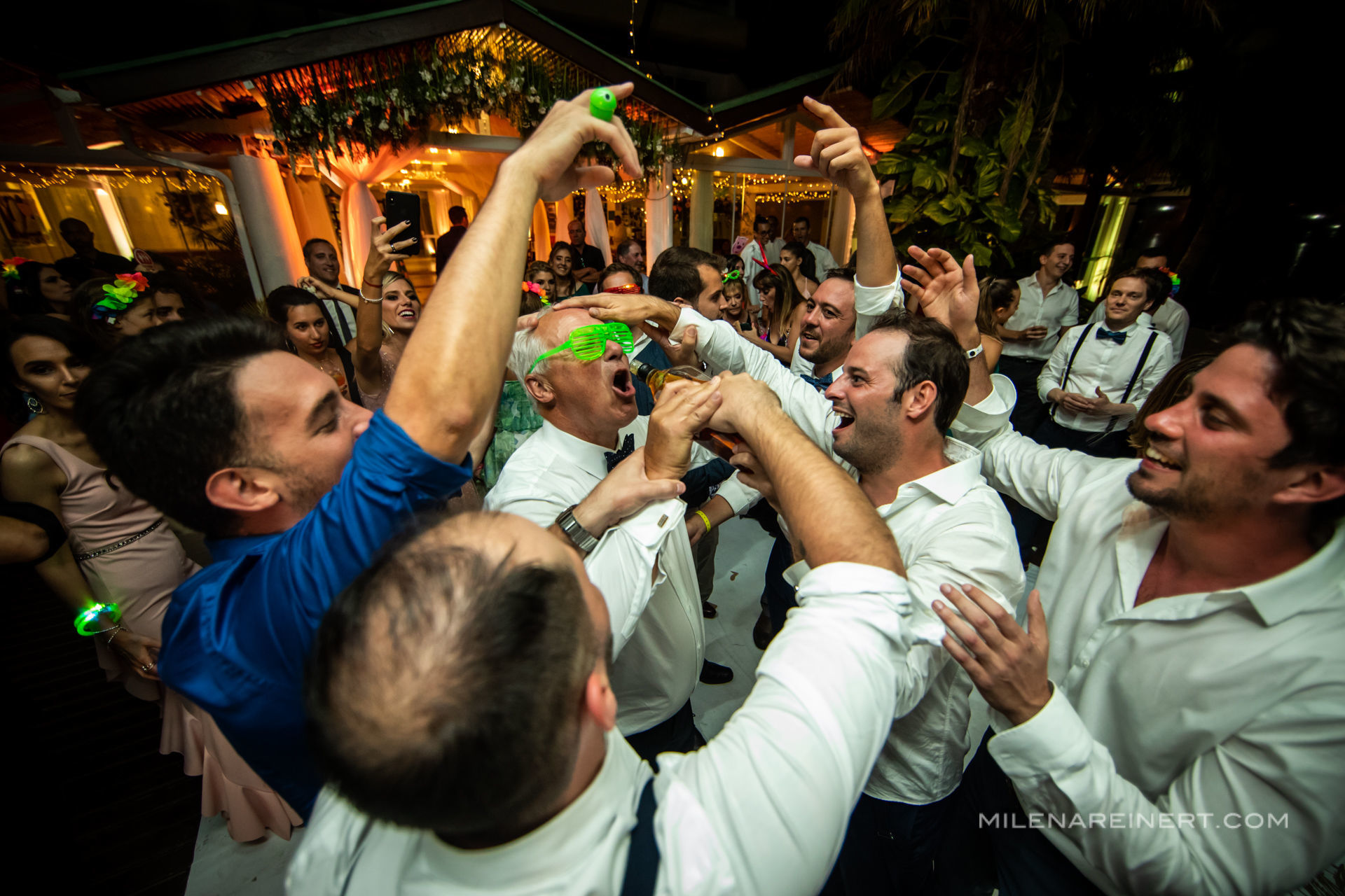 Foto Fotografia de Casamento | Gabriela + Leandro | Hotel Costa Norte Foto Fotografia de Casamento | Gabriela + Leandro | Hotel Costa Norte - Imagem 107
