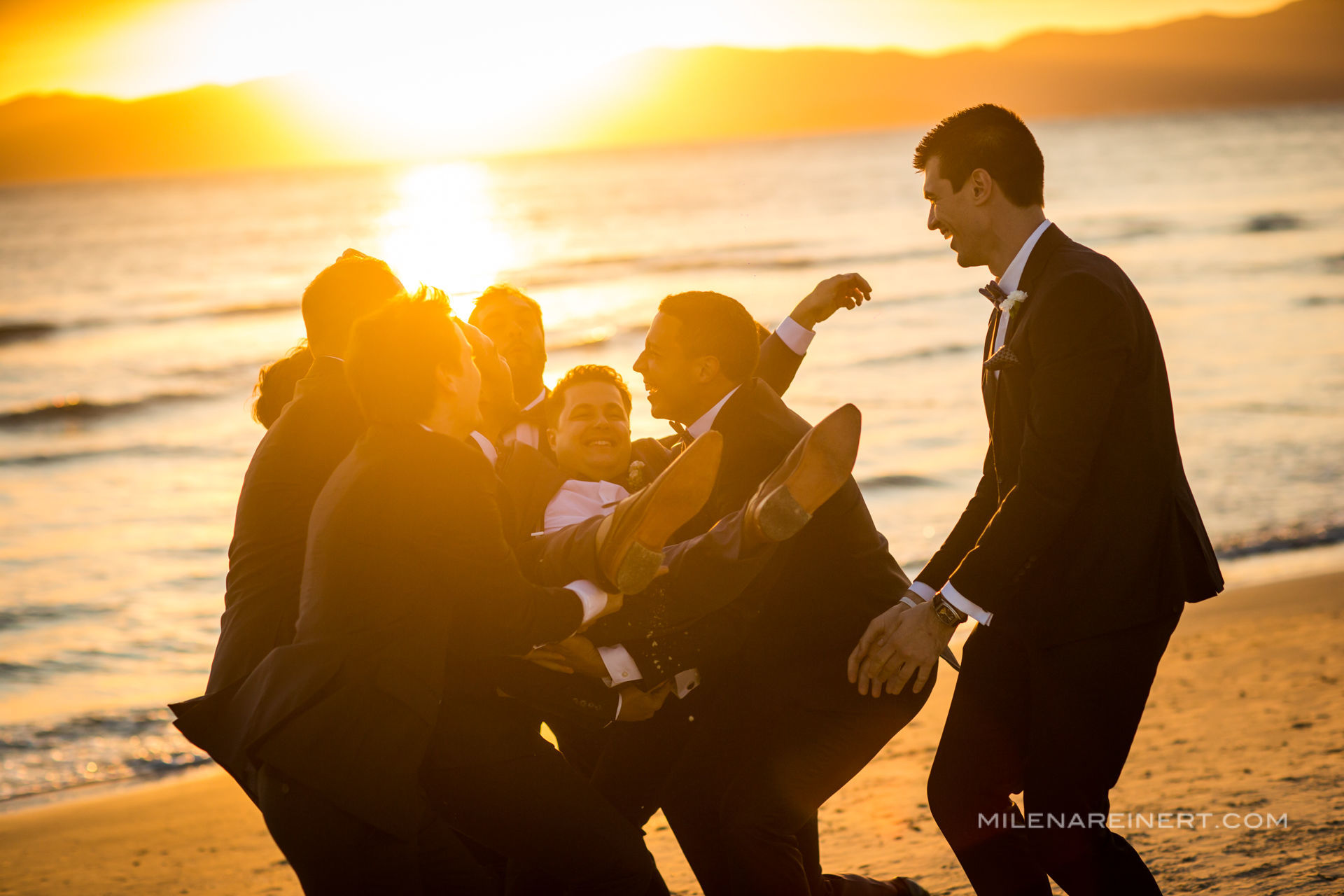 Foto Fotografia de Casamento | Gabriela + Leandro | Hotel Costa Norte Foto Fotografia de Casamento | Gabriela + Leandro | Hotel Costa Norte - Imagem 56