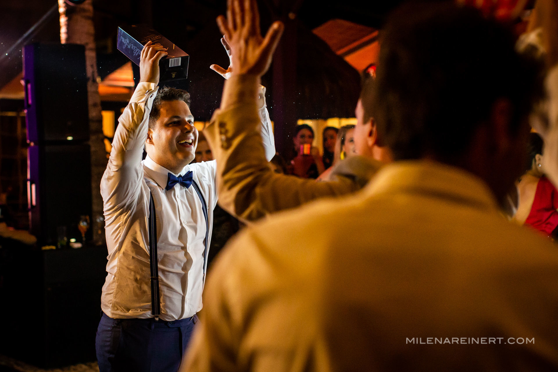 Foto Fotografia de Casamento | Gabriela + Leandro | Hotel Costa Norte Foto Fotografia de Casamento | Gabriela + Leandro | Hotel Costa Norte - Imagem 105