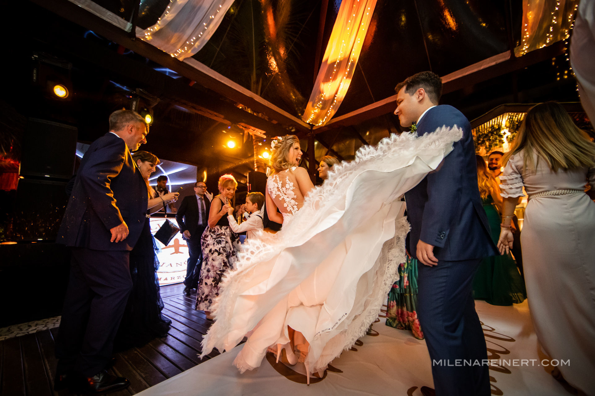 Foto Fotografia de Casamento | Gabriela + Leandro | Hotel Costa Norte Foto Fotografia de Casamento | Gabriela + Leandro | Hotel Costa Norte - Imagem 84