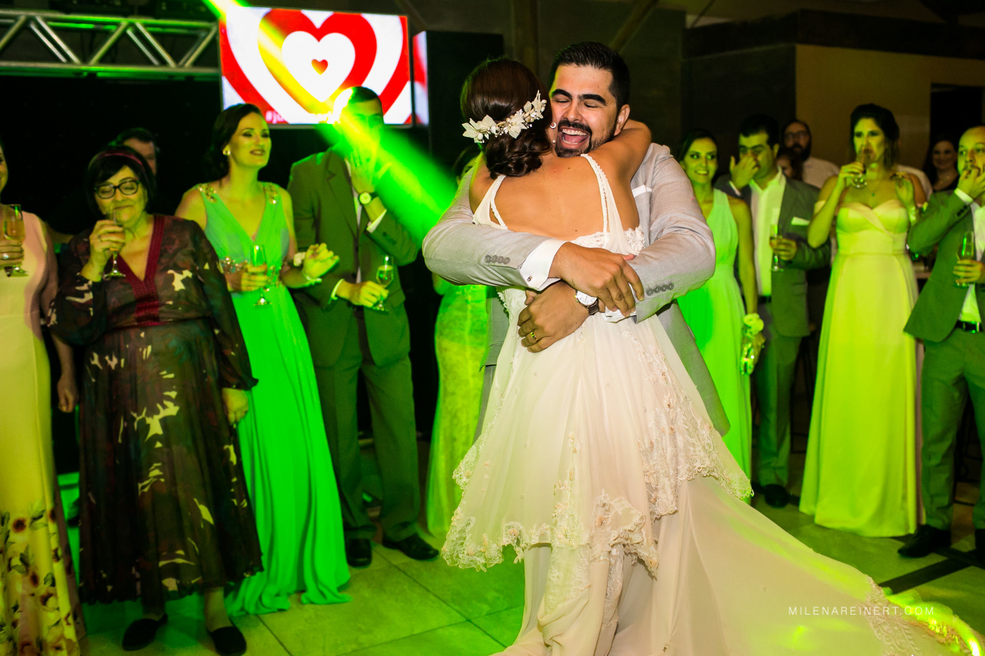 Foto Fotografia de Casamento | Júlia + Mário | Praia do Rosa Foto Fotografia de Casamento | Júlia + Mário | Praia do Rosa - Imagem 76