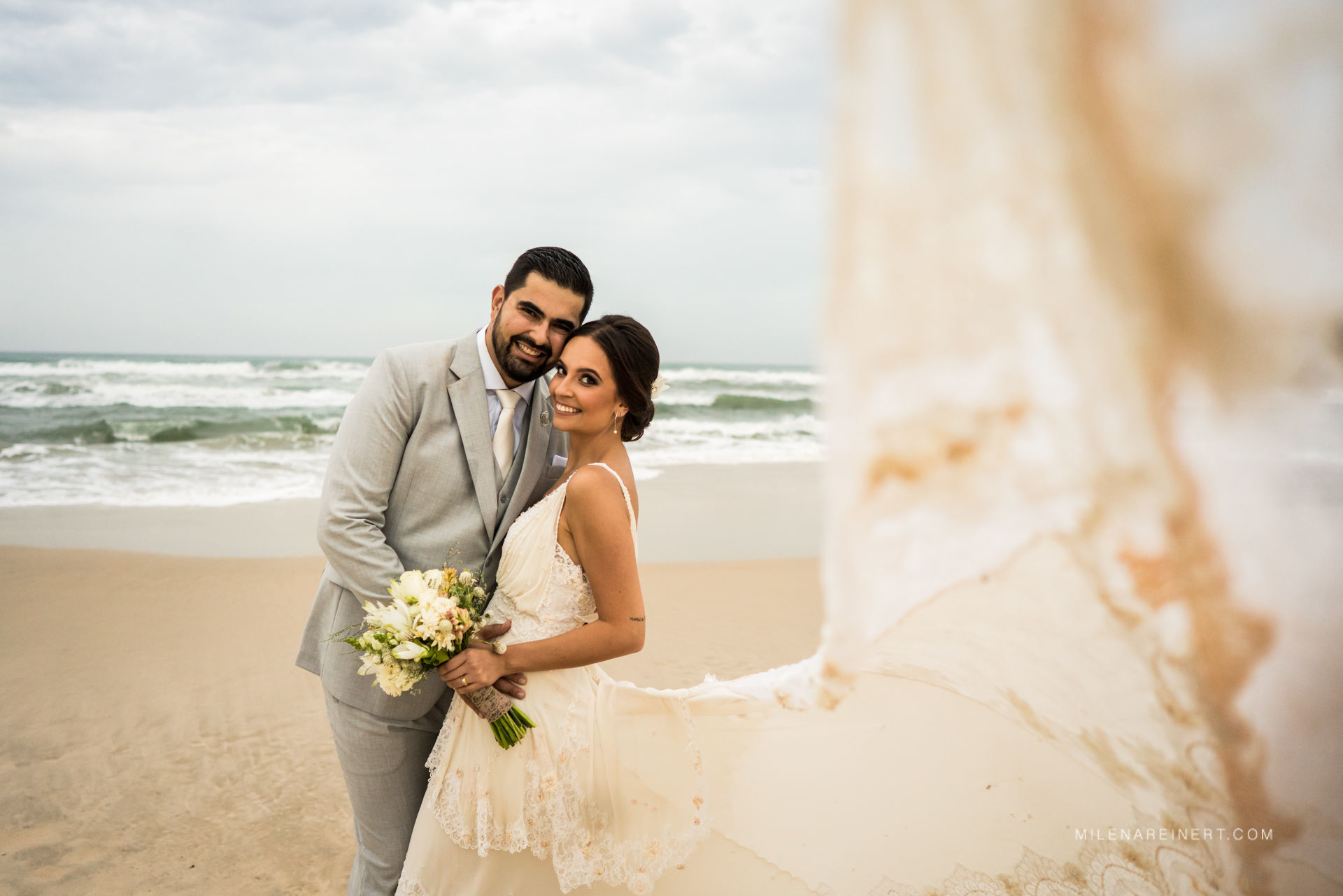Foto Fotografia de Casamento | Júlia + Mário | Praia do Rosa Foto Fotografia de Casamento | Júlia + Mário | Praia do Rosa - Imagem 69