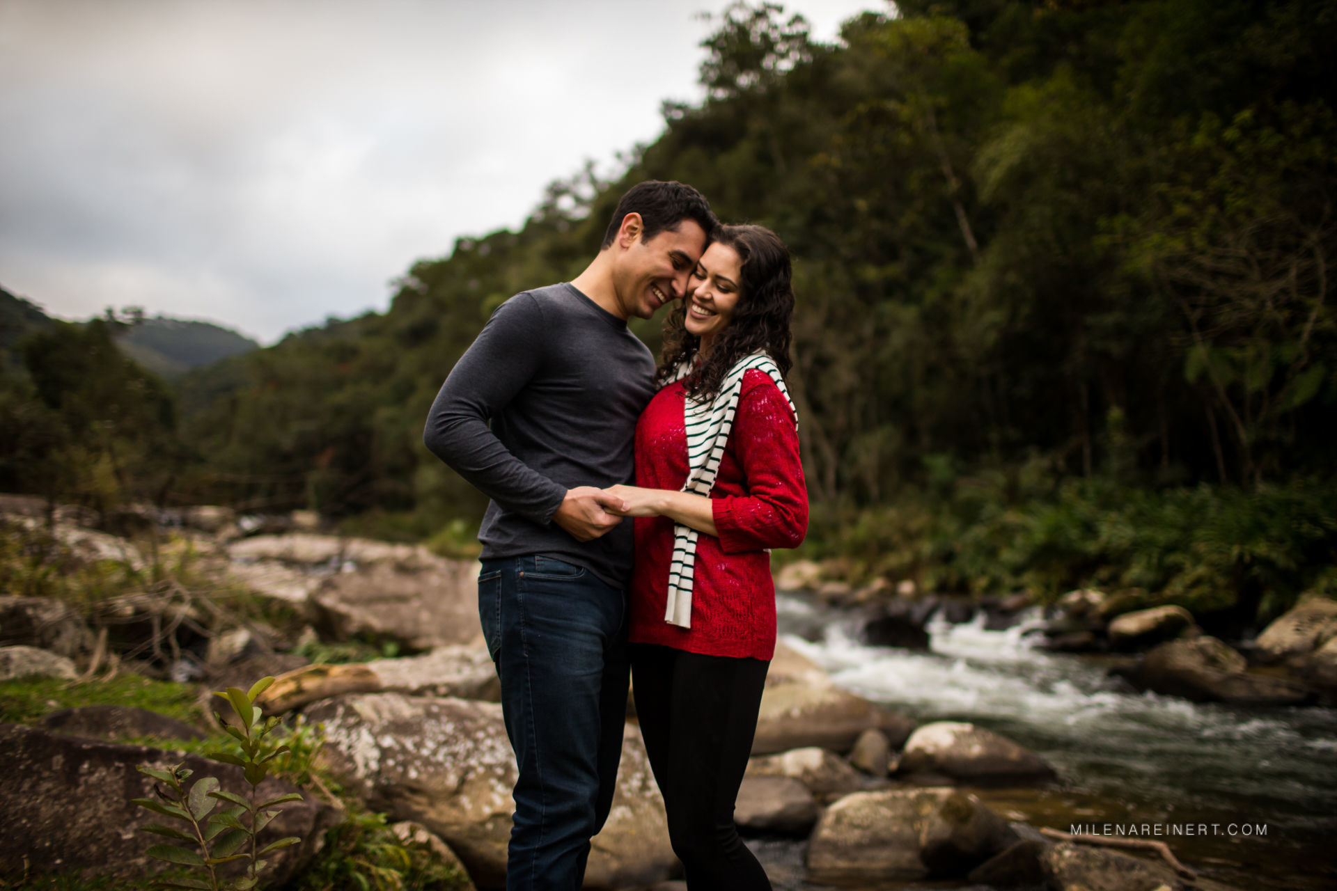 Foto Ensaio Pré Casamento | Lidi + Eduardo | Aguas Mornas Foto Ensaio Pré Casamento | Lidi + Eduardo | Aguas Mornas - Imagem 14
