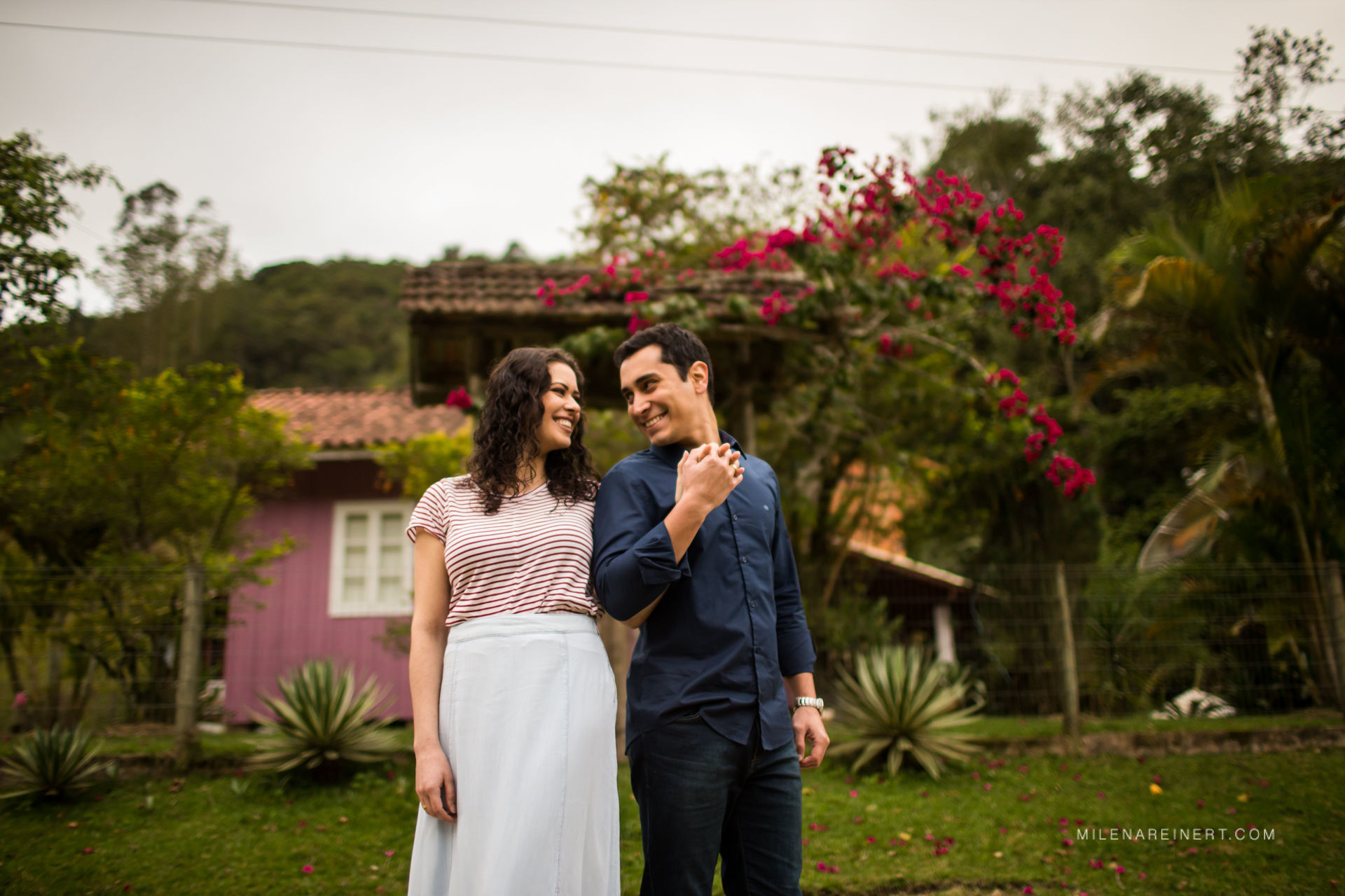 Foto Ensaio Pré Casamento | Lidi + Eduardo | Aguas Mornas Foto Ensaio Pré Casamento | Lidi + Eduardo | Aguas Mornas - Imagem 6