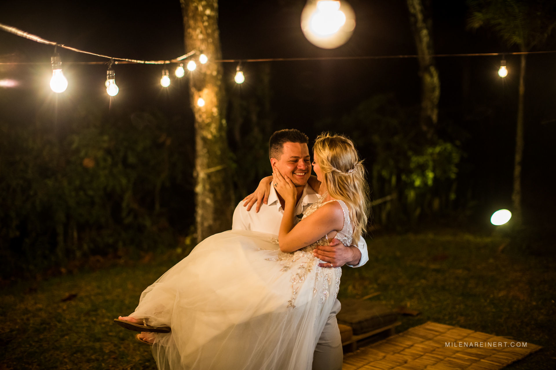 Foto Fotografia de Casamento | Holly + Caio | Ubatuba - SP Foto Fotografia de Casamento | Holly + Caio | Ubatuba - SP - Imagem 85