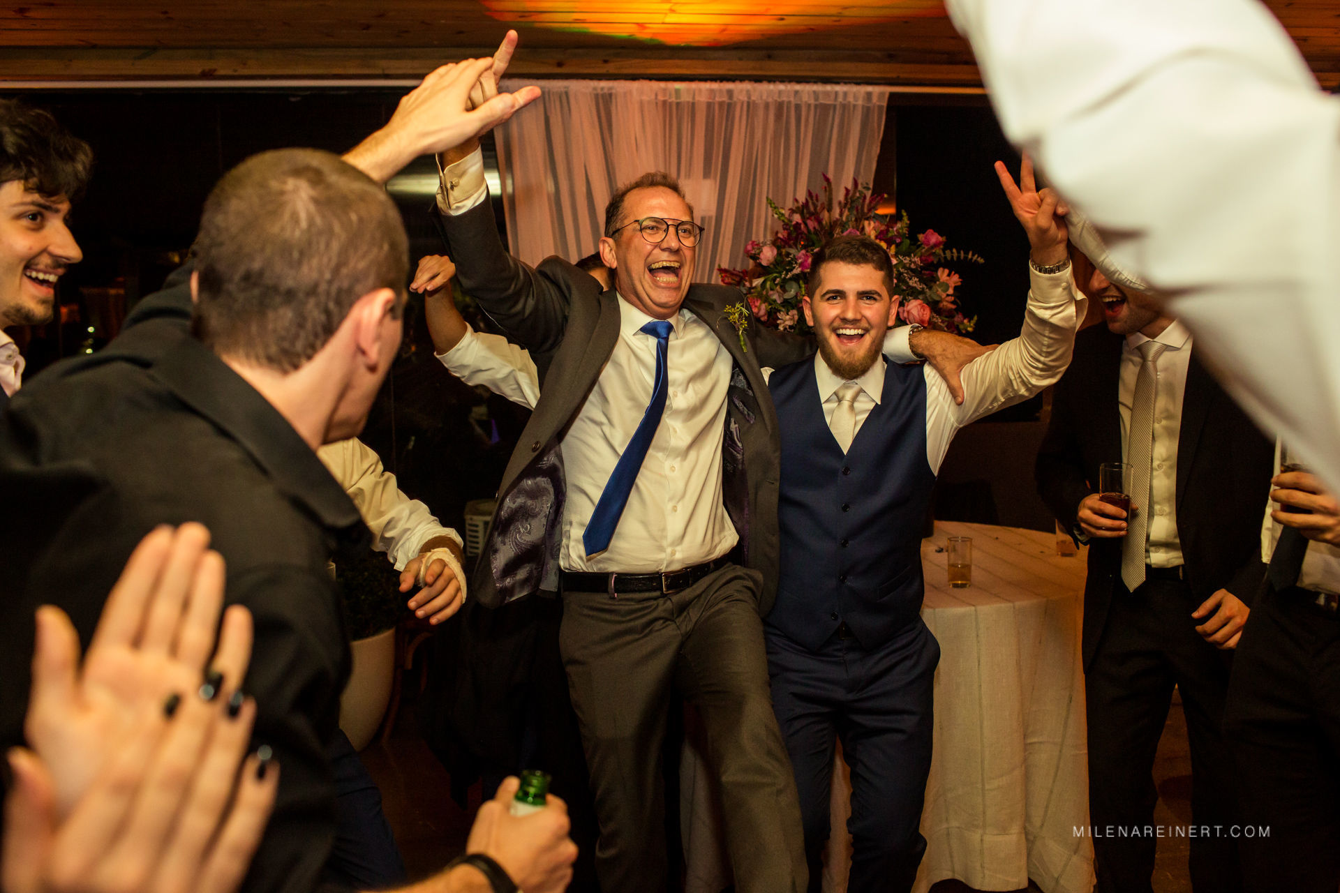 Foto Fotografia de Casamento | Júlia + Gustavo | Itajaí - SC Foto Fotografia de Casamento | Júlia + Gustavo | Itajaí - SC - Imagem 77