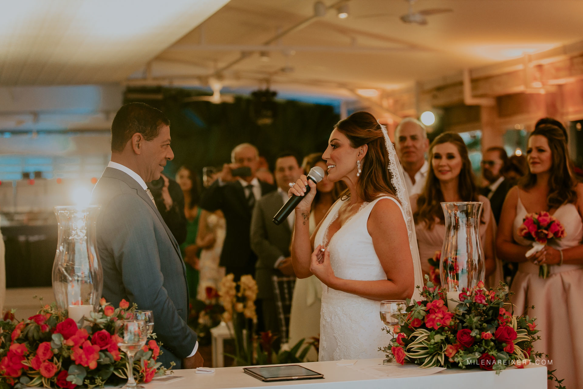 Foto Fotografia de Casamento | Andrea + Antônio | Acqua Plage Jurerê Foto Fotografia de Casamento | Andrea + Antônio | Acqua Plage Jurerê - Imagem 35