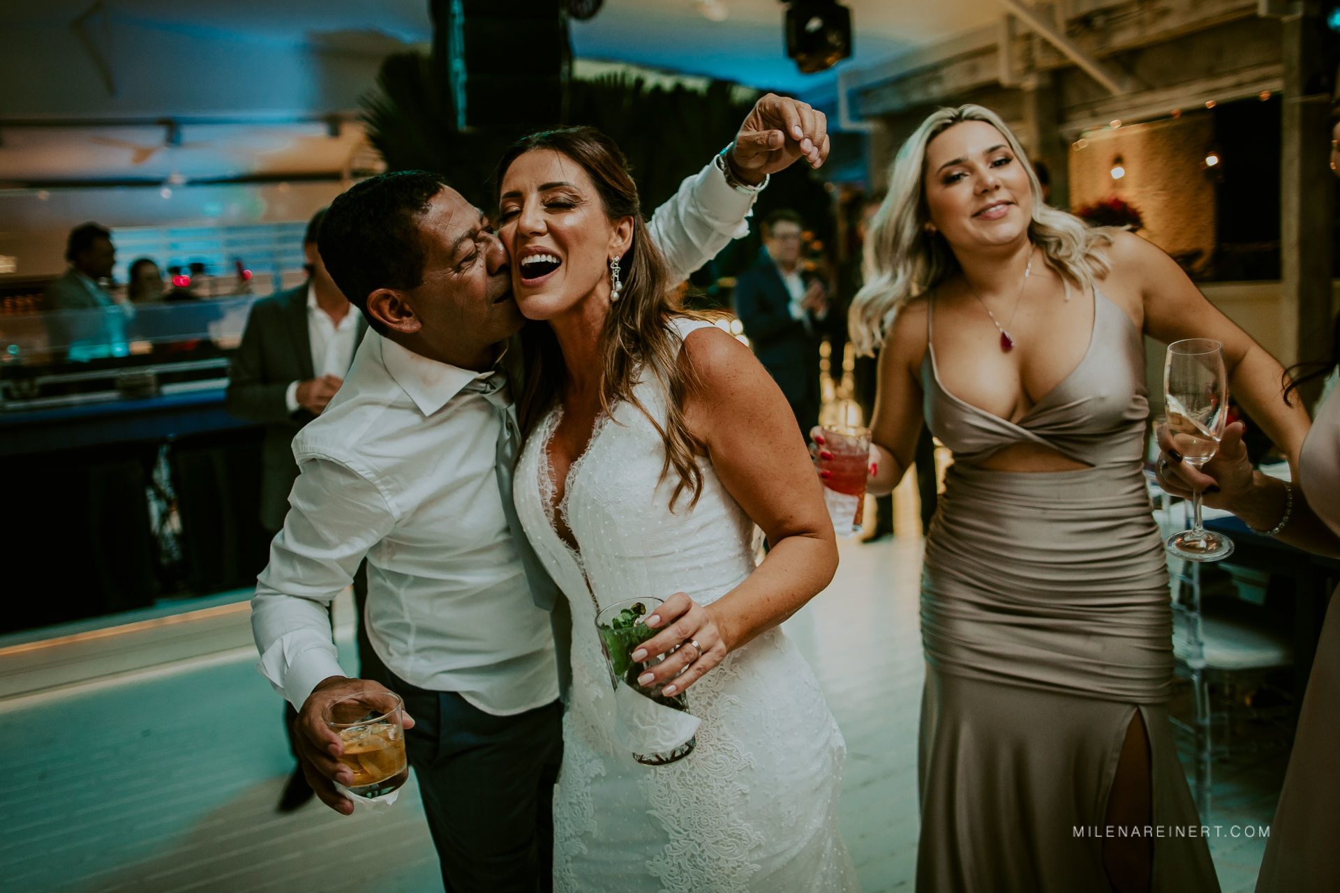 Foto Fotografia de Casamento | Andrea + Antônio | Acqua Plage Jurerê Foto Fotografia de Casamento | Andrea + Antônio | Acqua Plage Jurerê - Imagem 79