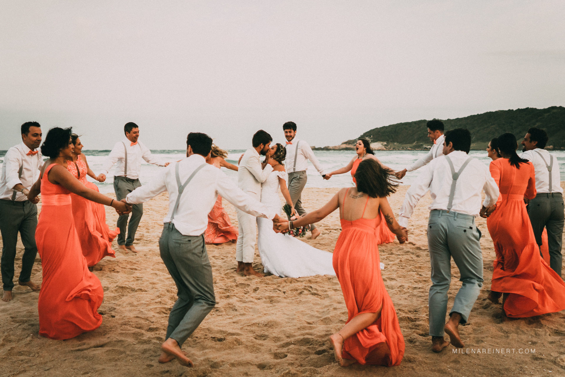 Foto Casamento incrível na Praia do Rosa | Fernanda e Bruno Foto Casamento incrível na Praia do Rosa | Fernanda e Bruno - Imagem 67