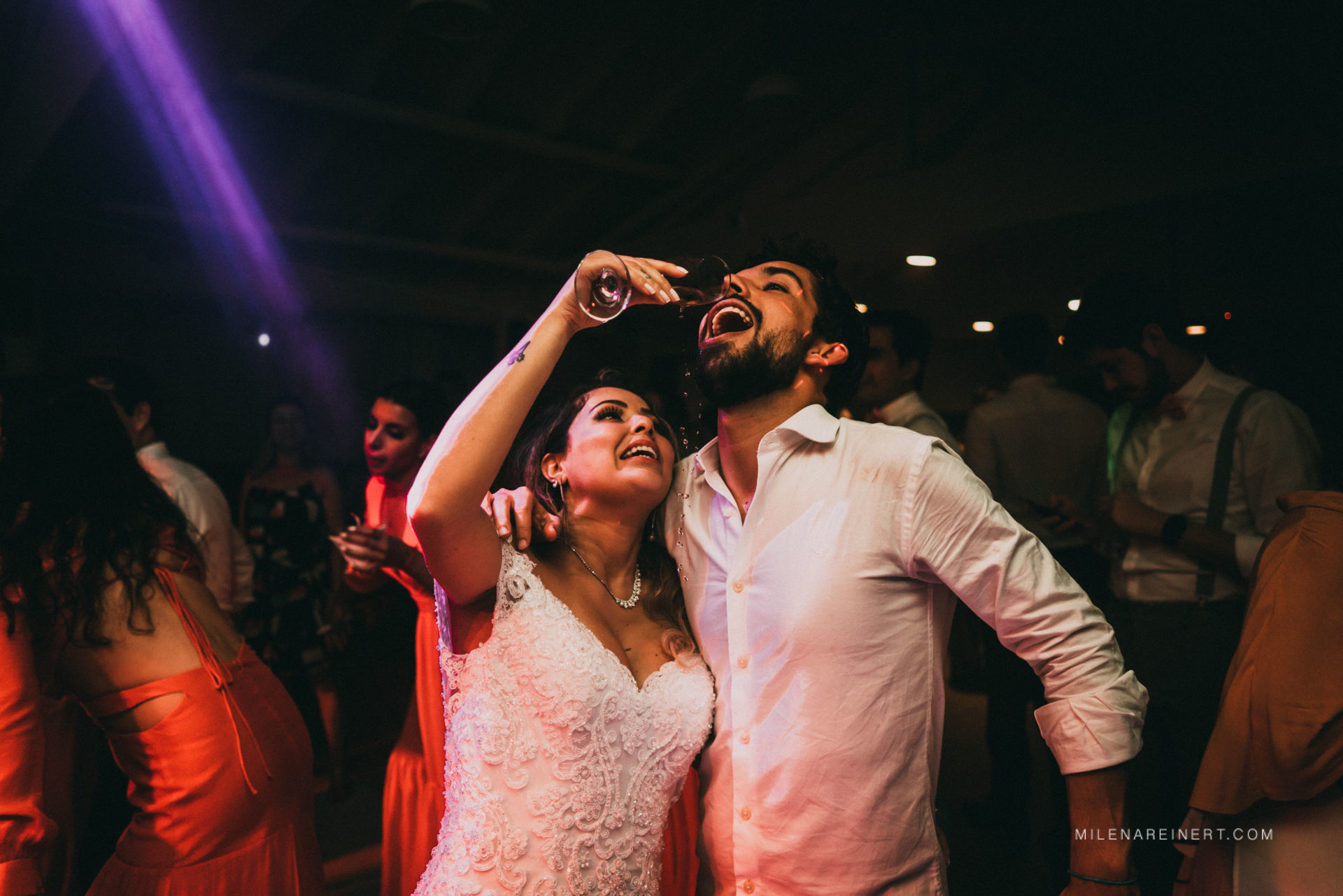 Foto Casamento incrível na Praia do Rosa | Fernanda e Bruno Foto Casamento incrível na Praia do Rosa | Fernanda e Bruno - Imagem 104