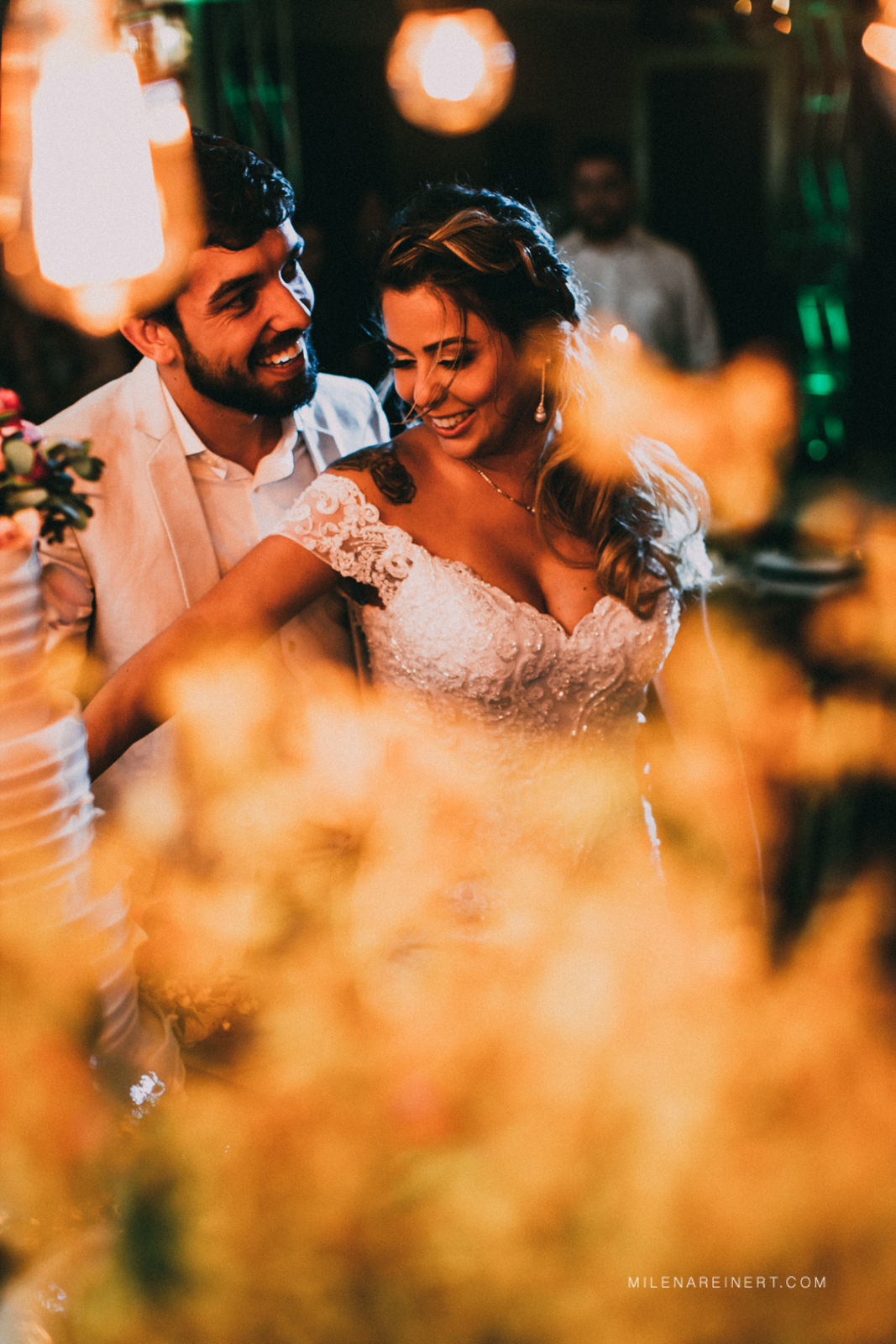Foto Casamento incrível na Praia do Rosa | Fernanda e Bruno Foto Casamento incrível na Praia do Rosa | Fernanda e Bruno - Imagem 81