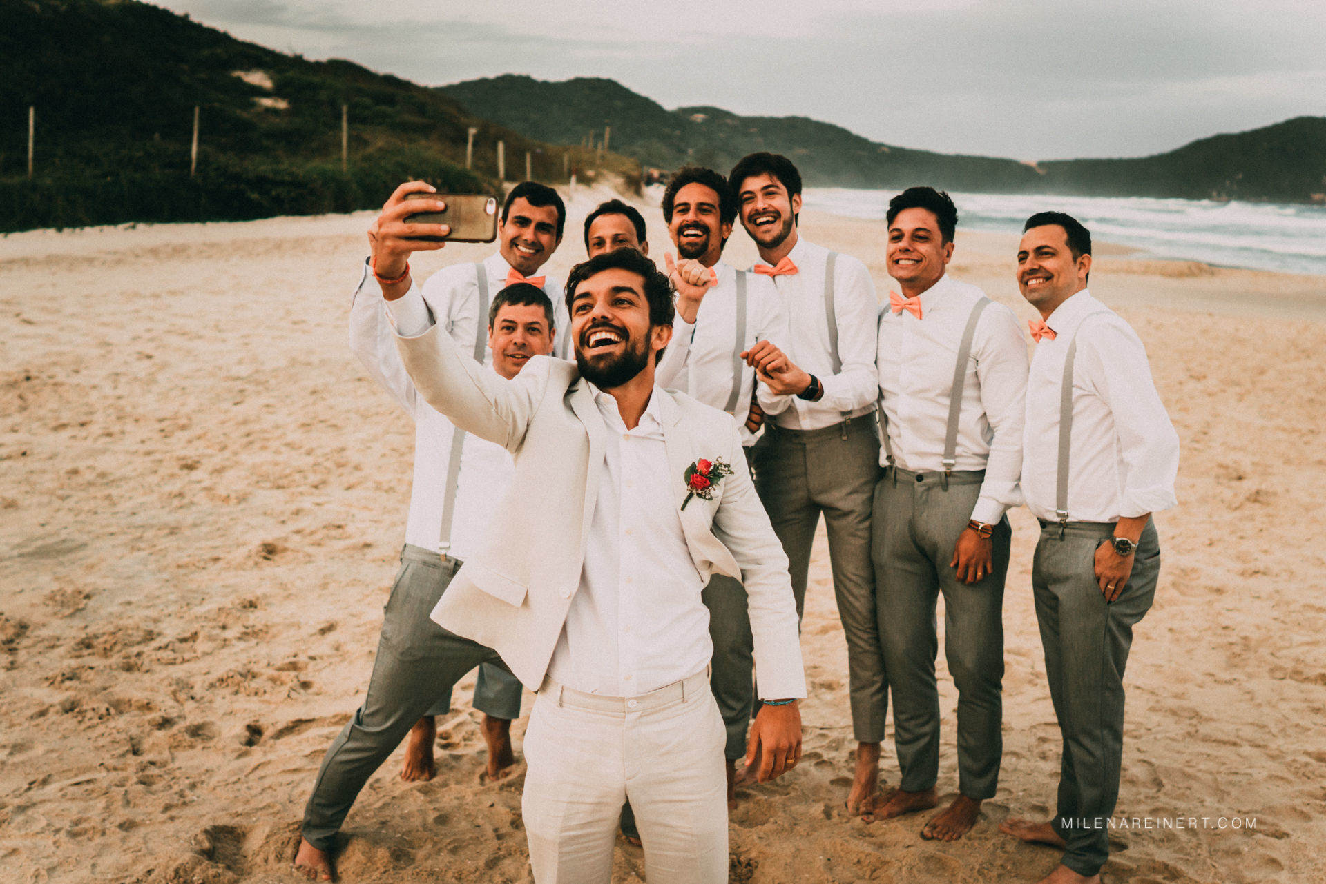 Foto Casamento incrível na Praia do Rosa | Fernanda e Bruno Foto Casamento incrível na Praia do Rosa | Fernanda e Bruno - Imagem 70