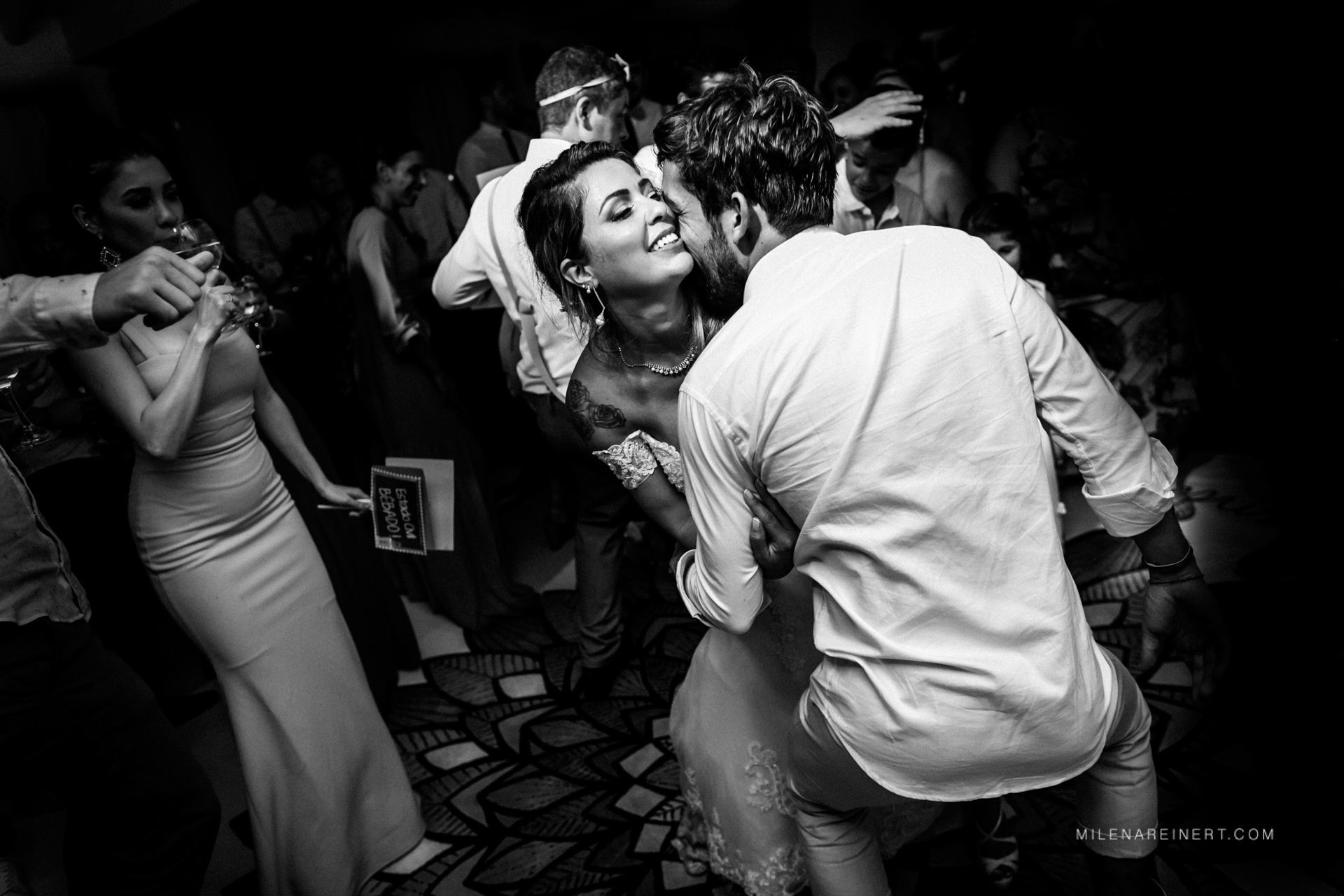 Foto Casamento incrível na Praia do Rosa | Fernanda e Bruno Foto Casamento incrível na Praia do Rosa | Fernanda e Bruno - Imagem 106
